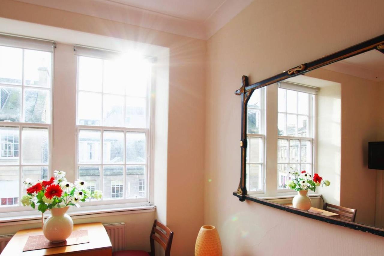 Joivy Bright Flat With Workspace In New Town 爱丁堡 外观 照片