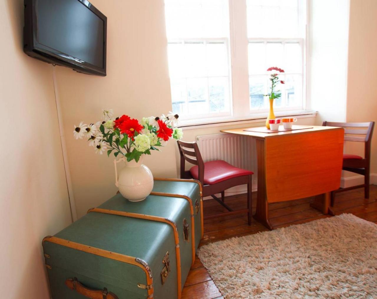 Joivy Bright Flat With Workspace In New Town 爱丁堡 外观 照片