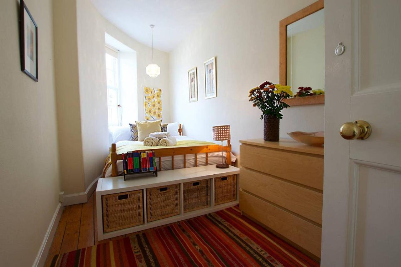 Joivy Bright Flat With Workspace In New Town 爱丁堡 外观 照片